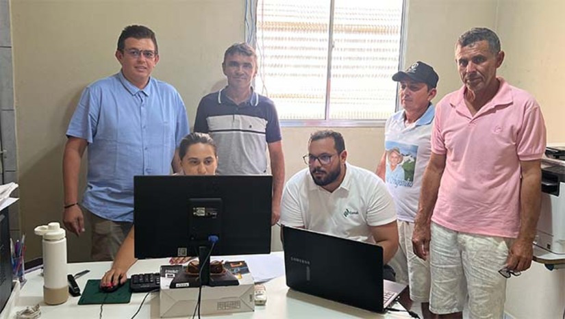 Imagem 1 -  A ação é uma parceria entre a Prefeitura de Upanema e a Conab com o objetivo de viabilizar o acesso dos criadores rurais de pequeno porte locais aos estoques de produtos agrícolas sob gestão da companhia, por meio de vendas diretas e a preços compatíveis com os do mercado atacadista local.