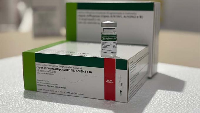 Imagem 1 - A campanha de vacinação contra a gripe no Rio Grande do Norte já aplicou cerca de 150 mil doses, mas a cobertura ainda é baixa diante dos mais de 800 mil potiguares que integram os grupos prioritários. Os dados são da plataforma RN Mais Vacina, gerida pelo LAIS/UFRN em parceria com a Sesap/RN. Além da imunização contra a gripe, a campanha de multivacinação segue disponível, atualizando as cadernetas de vacinação em todo o estado. Imagem 1 - A campanha de vacinação contra a gripe no Rio Grande do Norte já aplicou cerca de 150 mil doses, mas a cobertura ainda é baixa diante dos mais de 800 mil potiguares que integram os grupos prioritários. Os dados são da plataforma RN Mais Vacina, gerida pelo LAIS/UFRN em parceria com a Sesap/RN. Além da imunização contra a gripe, a campanha de multivacinação segue disponível, atualizando as cadernetas de vacinação em todo o estado.