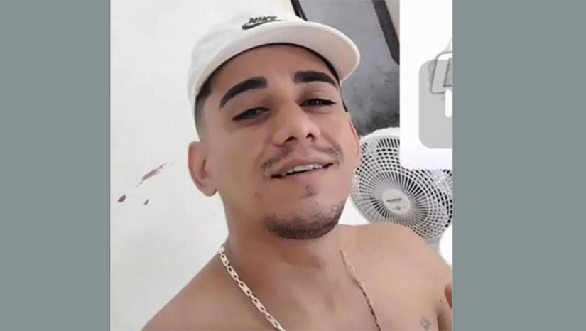 Imagem 1 -  Higo Maia, de 27 anos, estava num motel em Caraúbas-RN, acompanhado com uma adolescente. Estava de posse de uma moto roubada e um revólver. Quando foi abortado pela PM, saiu atirando, terminou baleado e não resistiu. A informação que chegou a PM é que o criminoso, que tem dois mandados de prisão em aberto, matou mais de 20 pessoas a mando de facção da Paraíba e do Rio Grande do Norte.