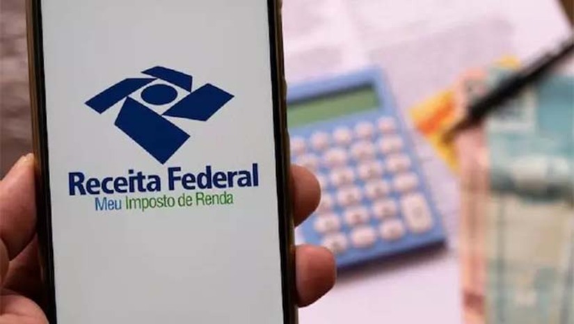 Imagem 1 -  A Receita Federal espera receber 46,2 milhões de declarações do Imposto de Renda da Pessoa Física em 2025, o que representa um aumento de quase 7% em relação ao ano anterior, quando foram entregues 43,2 milhões de documentos. Até o momento, 58,3% das declarações entregues até agora terão direito à restituição. O prazo para entrega do imposto de renda vai até esta sexta (30).