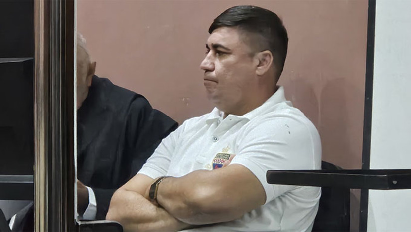 Imagem 1 - Julgamento aconteceu nesta quarta-feira, 11, no Fórum Municipal de Mossoró, considerando que não condições de realizar este Tribunal do Júri Popular na Comarca de Assu-RN, onde aconteceu o assassinato do vereador Manoel Botinha e a tentativa de assassinato de Francisco Adriano Bezerra, o Biano, no dia 22 de abril de 2015. O réu Welber Veríssimio de Melo, de 42 anos, teve a prisão decretada no plenário e foi levado para o presídio. Veja o que aconteceu com os outros seis acusados no MH. Imagem 1 - Julgamento aconteceu nesta quarta-feira, 11, no Fórum Municipal de Mossoró, considerando que não condições de realizar este Tribunal do Júri Popular na Comarca de Assu-RN, onde aconteceu o assassinato do vereador Manoel Botinha e a tentativa de assassinato de Francisco Adriano Bezerra, o Biano, no dia 22 de abril de 2015. O réu Welber Veríssimio de Melo, de 42 anos, teve a prisão decretada no plenário e foi levado para o presídio. Veja o que aconteceu com os outros seis acusados no MH.