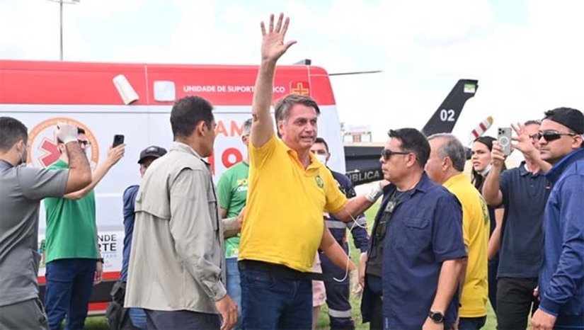 Imagem 1 -  O ex-presidente Jair Bolsonaro cumpre, entre os dias 12 e 14 de junho, uma intensa agenda no Rio Grande do Norte pelo Projeto Rota 22, iniciativa do PL para fortalecer bases regionais. Ele participa de eventos políticos, visitas a hospitais e recebe título de cidadão Natalense além de visitas a cidades do interior como Tangará, Santa Cruz, Acari, Jucurutu e Mossoró.
