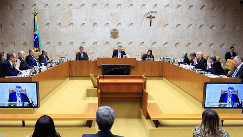 Imagem 1 -  Em retaliação do governo Trump a suprema corte brasileira, além de Alexandre de Moraes, tiveram os vistos revogados, segundo apurou o Jornal O Globo, os ministros Flávio Dino, Cârmen Lúcia, Edson Fachin, Gilmar Mendes, Cristiano Zanin, Dias Toffoli, Luiz Roberto Barroso, além do Procurador Geral da República Paulo Gonet.  Medida atinge também os familaires dos ministros do STF