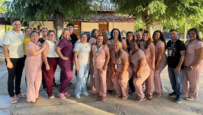Imagem 1 -  Atualmente, o Centro Educacional de Apoio Multidisciplinar (CEAM) atende mais de 300 crianças, oferecendo um atendimento ampliado que também contempla a zona rural de Grossos. O centro conta com uma equipe multidisciplinar composta por psicóloga, psiquiatra, terapeuta ocupacional, educador físico, pedagogo, psicopedagogo, entre outros profissionais. O trabalho conjunto visa promover o desenvolvimento integral das crianças, por meio de ações que envolvem saúde, educação e bem-estar.