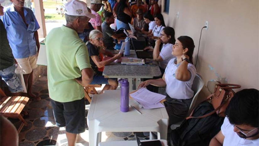 Imagem 1 -   A atividade terá início às 8 horas. O projeto já passou pelas localidades Cordão de Sombra II e São José, recentemente. A Secretaria de Agricultura de Mossoró realiza “Secretaria Itinerante” uma vez por mês.  A equipe da Secretaria de Agricultura levará os serviços disponibilizados pela pasta municipal como regularização da Certidão Nacional da Agricultura Familiar (CAF), cadastro do produtor rural, inscrição estadual, regularização de rebanho, declaração do corte de terra, além de doação de mudas.