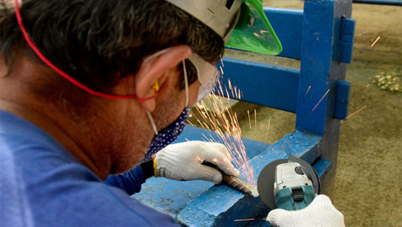 Imagem 1 -  A iniciativa visa qualificar a mão de obra local e aumentar as oportunidades de emprego na cidade.  Os cursos, que serão realizados na unidade do Senai em Mossoró, são divididos em nove modalidades, cobrindo áreas como eletricidade, refrigeração, logística, panificação e controle de qualidade. As aulas terão início nos meses de agosto e setembro, sempre no turno da tarde.