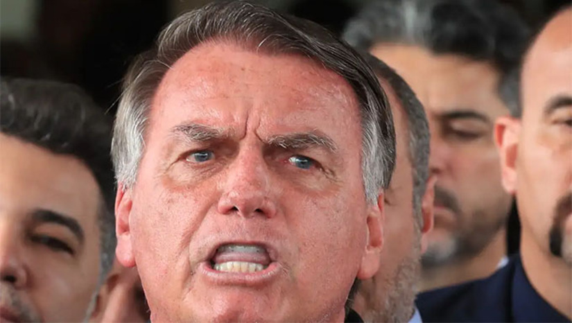 Imagem 1 - A ação penal, considerada central para o caso, será analisada pela Primeira Turma, que é composta por ministros liderados pelo relator do processo, Alexandre de Moraes. São réus no caso: Jair Bolsonaro, o ex-diretor da Abin, Alexandre Ramagem, o ex-comandante da Marinha, Almir Garnier, o ex-ministro da Justiça, Anderson Torres, o ex-ministro do Gabinete de Segurança Institucional (GSI), Augusto Heleno, o ex-ministro da Defesa, Paulo Sérgio Nogueira, o ex-candidato a vice-presidente, Walter Braga Netto, e o ex-ajudante de ordens de Bolsonaro, Mauro Cid. Imagem 1 - A ação penal, considerada central para o caso, será analisada pela Primeira Turma, que é composta por ministros liderados pelo relator do processo, Alexandre de Moraes. São réus no caso: Jair Bolsonaro, o ex-diretor da Abin, Alexandre Ramagem, o ex-comandante da Marinha, Almir Garnier, o ex-ministro da Justiça, Anderson Torres, o ex-ministro do Gabinete de Segurança Institucional (GSI), Augusto Heleno, o ex-ministro da Defesa, Paulo Sérgio Nogueira, o ex-candidato a vice-presidente, Walter Braga Netto, e o ex-ajudante de ordens de Bolsonaro, Mauro Cid.