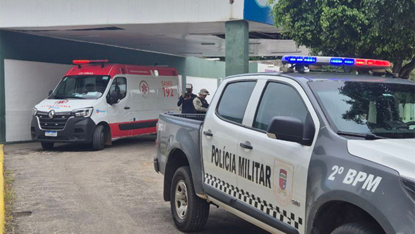 Imagem 1 -  Aconteceu também uma tentativa no Nova Mossoró, que a vítima de 23 anos sobreviveu com 5 tiros, e outro no Parque das Rosas, ao lado do Santa Delmira. Já o adolescente de 16 anos baleado na região das nádegas sofreu o ataque na Rua Castelo Branco, no bairro Santo Antônio, foi socorrido pelo SAMU e morreu no Hospital Regional Tarcísio Maia.
