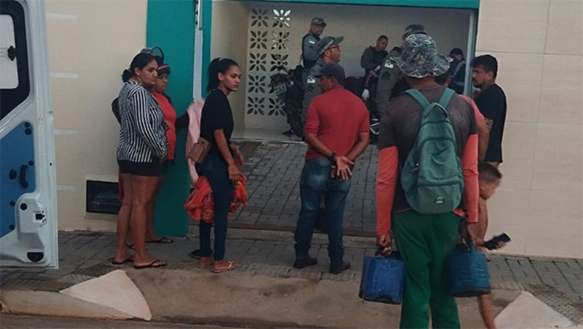 Imagem 1 -  José Luiz Vieira dos Santos, de 23 anos, não resistiu aos ferimentos e faleceu no Hospital Regional Tarcísio de Vasconcelos Maia na tarde desta segunda-feira (18). Ele havia sido baleado na madrugada de domingo (17) em sua residência no Conjunto Nova Mossoró, e sua morte eleva para 50 o número de homicídios em 2025 no município de Mossoró, que tem cerca de 300 mil habitantes.