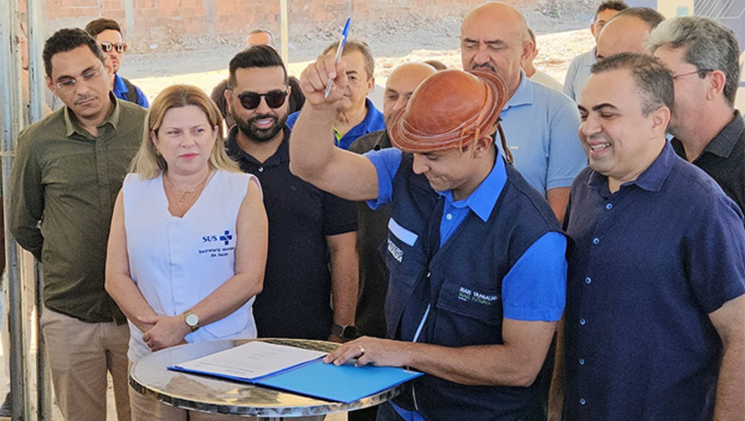 Imagem 1 - A obra vai ampliar os atendimentos em saúde, qualidade nos serviços prestados e fornecer melhores condições de trabalho para os servidores. Com a obra, a UBS passará a funcionará em prédio próprio, totalmente adaptado às necessidades da população. Um projeto adequado às normas de acessibilidade e com uma proposta moderna para atender bem aos usuários que necessitam dos diversos serviços da Atenção Primária à Saúde Imagem 1 - A obra vai ampliar os atendimentos em saúde, qualidade nos serviços prestados e fornecer melhores condições de trabalho para os servidores. Com a obra, a UBS passará a funcionará em prédio próprio, totalmente adaptado às necessidades da população. Um projeto adequado às normas de acessibilidade e com uma proposta moderna para atender bem aos usuários que necessitam dos diversos serviços da Atenção Primária à Saúde