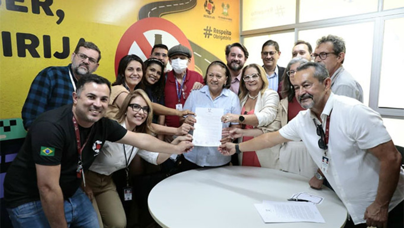 Imagem 1 - O concurso para provimento de vagas no Detran atende uma demanda da categoria dos servidores públicos estaduais que, desde 2022, através do Sindicato dos Servidores Públicos da Administração Indireta do RN (Sinai-RN), negociam com o Governo do Estado a realização do certame. O edital deve ser publicado até o fim deste ano e a previsão é de 80 vagas disponíveis para variados cargos, além da formação de cadastro de reserva. Imagem 1 - O concurso para provimento de vagas no Detran atende uma demanda da categoria dos servidores públicos estaduais que, desde 2022, através do Sindicato dos Servidores Públicos da Administração Indireta do RN (Sinai-RN), negociam com o Governo do Estado a realização do certame. O edital deve ser publicado até o fim deste ano e a previsão é de 80 vagas disponíveis para variados cargos, além da formação de cadastro de reserva.
