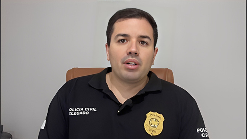 Imagem 1 - O cearense Isaque Sales Ribeiro, de 21 anos, que matou a própria mãe Roberta Keila Sales Ribeiro, de 41 anos, na noite deste domingo para segunda-feira, 6, na cidade de Campo Grande, já havia espancado até a morte o melhor amigo, Cícero Beaty Pereira dos Santos, o Bascui, de 36 anos, no dia 5 de setembro de 2023, em Serra do Mel-RN. A informação é do delegado Raphael Laboissière, de Campo Grande-RN. Imagem 1 - O cearense Isaque Sales Ribeiro, de 21 anos, que matou a própria mãe Roberta Keila Sales Ribeiro, de 41 anos, na noite deste domingo para segunda-feira, 6, na cidade de Campo Grande, já havia espancado até a morte o melhor amigo, Cícero Beaty Pereira dos Santos, o Bascui, de 36 anos, no dia 5 de setembro de 2023, em Serra do Mel-RN. A informação é do delegado Raphael Laboissière, de Campo Grande-RN.