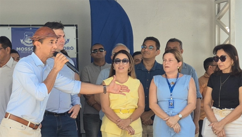 Imagem 1 - Na prática, o prefeito Allyson Bezerra e a equipe técnica da Secretaria Municipal de Saúde, decidiram transformar o que seria uma policlínica, ao lado da UFERSA, no Primeiro Hospital Municipal de Mossoró, mantendo a estrutura de diagnóstico atualmente previsto no projeto, e ampliando estrutura e equipamentos para três centros cirúrgicos e internações. Imagem 1 - Na prática, o prefeito Allyson Bezerra e a equipe técnica da Secretaria Municipal de Saúde, decidiram transformar o que seria uma policlínica, ao lado da UFERSA, no Primeiro Hospital Municipal de Mossoró, mantendo a estrutura de diagnóstico atualmente previsto no projeto, e ampliando estrutura e equipamentos para três centros cirúrgicos e internações.