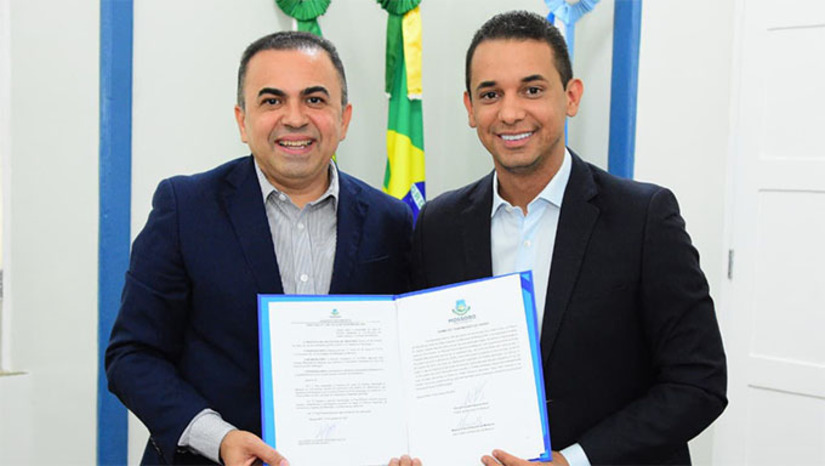 Imagem 1 -  A viagem tem como objetivo uma formação e capacitação com duração de 14 dias voltada a gestores públicos, promovida pela Fundação Índigo em parceria com o União Brasil. A missão não acarretará custos para a Prefeitura de Mossoró, sendo totalmente custeada pela Fundação Índigo e pelo partido. “Recebo essa missão com muita honra. Agora vamos seguir trabalhando com muita dedicação pelo povo de Mossoró”, afirmou Marcos Medeiros.