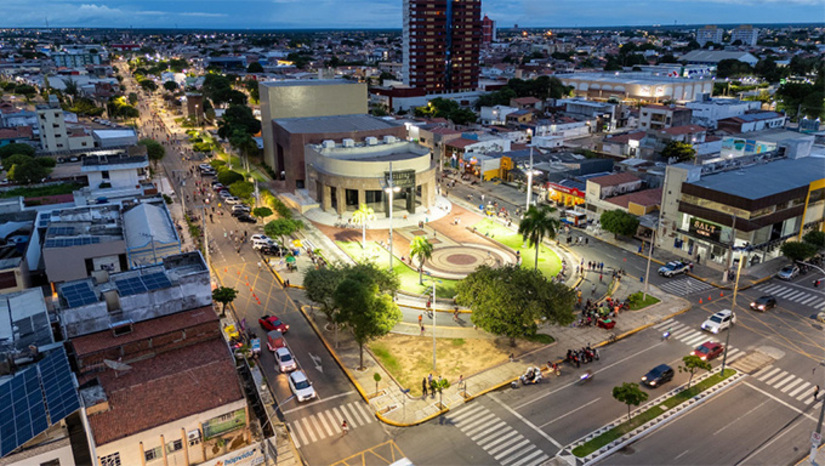 Imagem 1 - Neste sábado (25), o Museu Histórico Lauro da Escóssia está aberto para visitação até às 17h. No Memorial da Resistência, a partir das 18h, será realizada a exposição fotográfica da profissional Lucimara Nascimento. Ainda haverão "pontos de cultura" pela cidade, como o teatro de quintal na rua bodoca, 35, no Alto de São Manoel com a oficina de tranças "entrelaçando histórias" a partir das 14h e no Alto do Sumaré o espetáculo "amadores" na rua Francisco Lima Ferreira, 329, a partir das 18h30, promovido pela Cia Bagana de Teatro. Imagem 1 - Neste sábado (25), o Museu Histórico Lauro da Escóssia está aberto para visitação até às 17h. No Memorial da Resistência, a partir das 18h, será realizada a exposição fotográfica da profissional Lucimara Nascimento. Ainda haverão "pontos de cultura" pela cidade, como o teatro de quintal na rua bodoca, 35, no Alto de São Manoel com a oficina de tranças "entrelaçando histórias" a partir das 14h e no Alto do Sumaré o espetáculo "amadores" na rua Francisco Lima Ferreira, 329, a partir das 18h30, promovido pela Cia Bagana de Teatro.