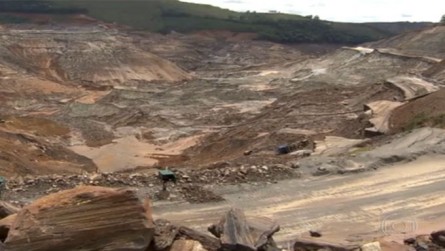   Barragem da Samarco em Mariana (MG) sofre novo deslizamento