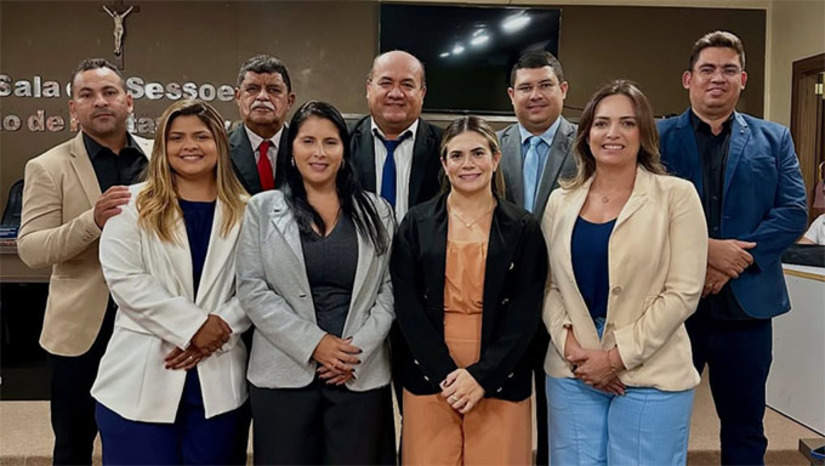 Imagem 1 - A 2ª Vara da Fazenda Pública de Mossoró anulou a eleição da Mesa Diretora da Câmara de Governador Dix-Sept Rosado referente ao biênio 2027/2028, após julgar procedente uma Ação Popular. A decisão determina que uma nova eleição só poderá ocorrer a partir de outubro do ano anterior ao início do mandato. Segundo a ação, a Câmara havia antecipado a escolha da mesa ao aprovar, em novembro de 2024, o Projeto de Resolução nº 003/2024, que previa duas eleições sucessivas — uma para 2025/2026 e outra para 2027/2028. A Justiça considerou que essa antecipação fere princípios constitucionais como a periodicidade do voto, representatividade e alternância de poder, além de contrariar entendimento consolidado do Supremo Tribunal Federal (STF). Imagem 1 - A 2ª Vara da Fazenda Pública de Mossoró anulou a eleição da Mesa Diretora da Câmara de Governador Dix-Sept Rosado referente ao biênio 2027/2028, após julgar procedente uma Ação Popular. A decisão determina que uma nova eleição só poderá ocorrer a partir de outubro do ano anterior ao início do mandato. Segundo a ação, a Câmara havia antecipado a escolha da mesa ao aprovar, em novembro de 2024, o Projeto de Resolução nº 003/2024, que previa duas eleições sucessivas — uma para 2025/2026 e outra para 2027/2028. A Justiça considerou que essa antecipação fere princípios constitucionais como a periodicidade do voto, representatividade e alternância de poder, além de contrariar entendimento consolidado do Supremo Tribunal Federal (STF).