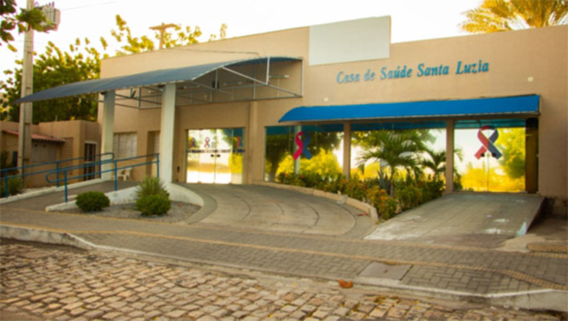 Imagem 1 - A Liga Mossoroense de Estudos e Combate ao Câncer (LMECC) abre oficialmente a campanha Novembro Azul nesta quinta-feira (6), às 10h30, no Hospital da Liga, na Praça dos Hospitais. A ação tem foco na prevenção e diagnóstico precoce do câncer de próstata, disponibilizando 500 exames de PSA, biópsias prostáticas e mutirões de consultas. O primeiro deles na sexta (7), com o urologista Dr. Moraes Júnior. Dentro da programação, acontece também o Desafio Rosa & Azul, corrida de rua tradicional em Mossoró. O evento será realizado no sábado (15), com largada às 5h30 do Nordestão/Doze Anos, em um percurso de 5 km, aberto ao público, com inscrições ainda abertas. Imagem 1 - A Liga Mossoroense de Estudos e Combate ao Câncer (LMECC) abre oficialmente a campanha Novembro Azul nesta quinta-feira (6), às 10h30, no Hospital da Liga, na Praça dos Hospitais. A ação tem foco na prevenção e diagnóstico precoce do câncer de próstata, disponibilizando 500 exames de PSA, biópsias prostáticas e mutirões de consultas. O primeiro deles na sexta (7), com o urologista Dr. Moraes Júnior. Dentro da programação, acontece também o Desafio Rosa & Azul, corrida de rua tradicional em Mossoró. O evento será realizado no sábado (15), com largada às 5h30 do Nordestão/Doze Anos, em um percurso de 5 km, aberto ao público, com inscrições ainda abertas.