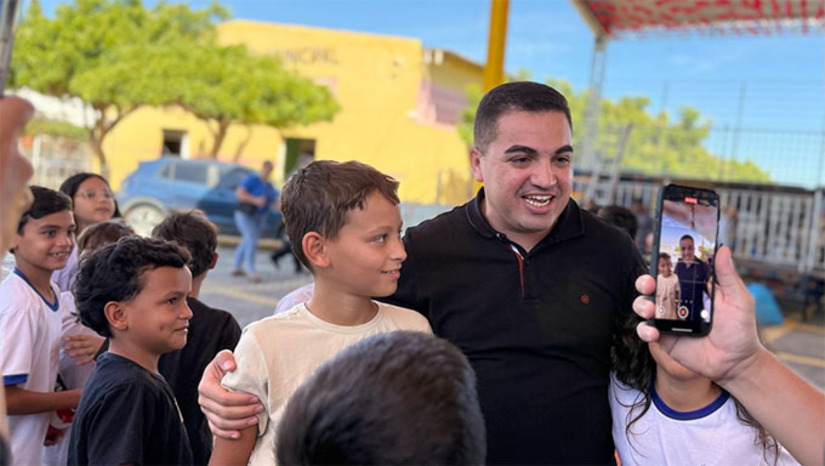 Imagem 1 - A pesquisa foi realizada pelo Instituto CENPOP, realizada no dia 8 de outubro de 2025, e ouviu 420 pessoas nas zonas urbana e rural do município de Serra do Mel. De acordo com o levantamento, 87,62% dos entrevistados afirmaram aprovar a gestão municipal, enquanto 4,29% disseram desaprovar e 8,10% não souberam responder. Os números consolidam a gestão de Kênio Azevedo como uma das mais bem avaliadas do Rio Grande do Norte. Imagem 1 - A pesquisa foi realizada pelo Instituto CENPOP, realizada no dia 8 de outubro de 2025, e ouviu 420 pessoas nas zonas urbana e rural do município de Serra do Mel. De acordo com o levantamento, 87,62% dos entrevistados afirmaram aprovar a gestão municipal, enquanto 4,29% disseram desaprovar e 8,10% não souberam responder. Os números consolidam a gestão de Kênio Azevedo como uma das mais bem avaliadas do Rio Grande do Norte.