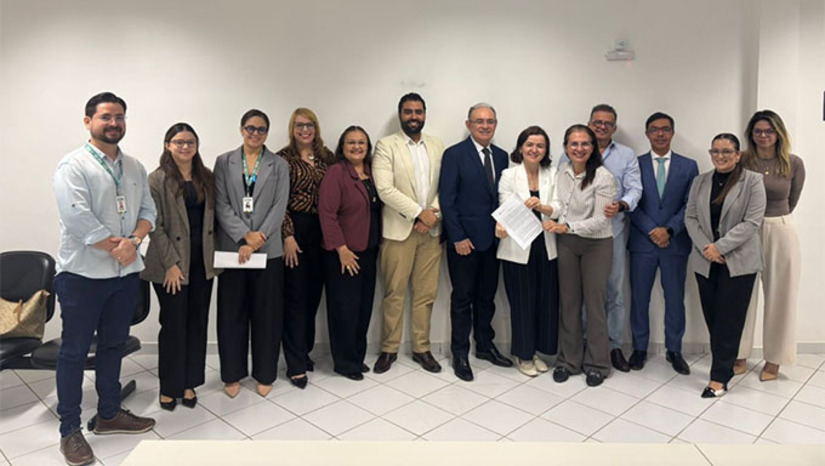 Imagem 1 - Durante a audiência na 2ª Vara do Trabalho de Mossoró, conduzida pelo juiz Magno Kleiber, ficou acordado que o Governo do Estado, a Prefeitura de Mossoró e a APAMIM assegurarão a continuidade dos serviços de saúde materno-infantil de baixa, média e alta complexidade, atendendo toda a região Oeste do Ri Imagem 1 - Durante a audiência na 2ª Vara do Trabalho de Mossoró, conduzida pelo juiz Magno Kleiber, ficou acordado que o Governo do Estado, a Prefeitura de Mossoró e a APAMIM assegurarão a continuidade dos serviços de saúde materno-infantil de baixa, média e alta complexidade, atendendo toda a região Oeste do Ri