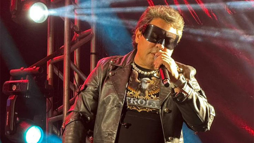 Imagem 1 -  A banda Calcinha Preta, ícone do gênero e responsável por embalar gerações, está confirmada mais uma vez na programação da Festa de São Sebastião em Caraúbas-RN, aumentando ainda mais a expectativa do público para a edição 2026 do evento. A expectativa é de lotação máxima na Praça de Eventos com a presença da Calcinha Preta, em uma noite que promete emoção, nostalgia e muito forró.