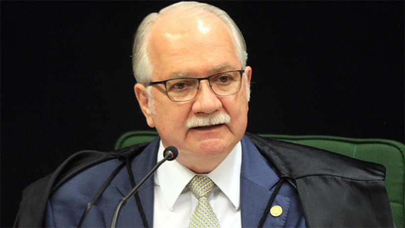 Imagem 1 -  Nenhum grande empresário ou direção das associações empresariais – de industriais a banqueiros, de sindicatos a policiais – vai admitir em público, ninguém quer briga com um ministro togado. Todavia tem sido consenso em portas fechadas destas salas que o Supremo Tribunal Federal precisa urgente de um Código de Conduta (comum em outras Cortes mundo afora) para seus integrantes. O presidente do Supremo, ministro Edson Fachin, tem sido pressionado discretamente por quem a ele tem acesso, da alta roda, e se o Código passar, pode virar a grande marca da sua gestão a despeito da rejeição interna dos seus pares. O ano de 2026 será crucial para a Corte mostrar que não é dona do Brasil, como tem sido ventilado na praça.