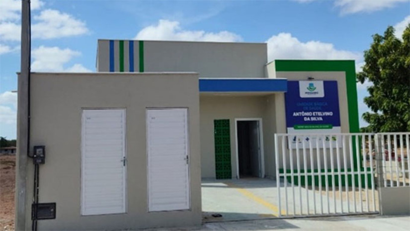Imagem 1 - O novo equipamento público, atualmente em fase de acabamento, é resultado da atuação integrada das secretarias municipais, assegurando planejamento técnico, execução qualificada e eficiência na oferta de serviços essenciais à população. A UBS irá disponibilizar atendimento médico, procedimentos de enfermagem, vacinação, curativos, administração de medicamentos, inalações, coleta de exames laboratoriais, atendimento odontológico, além de encaminhamentos para especialidades, conforme a avaliação e necessidade de cada paciente. Imagem 1 - O novo equipamento público, atualmente em fase de acabamento, é resultado da atuação integrada das secretarias municipais, assegurando planejamento técnico, execução qualificada e eficiência na oferta de serviços essenciais à população. A UBS irá disponibilizar atendimento médico, procedimentos de enfermagem, vacinação, curativos, administração de medicamentos, inalações, coleta de exames laboratoriais, atendimento odontológico, além de encaminhamentos para especialidades, conforme a avaliação e necessidade de cada paciente.