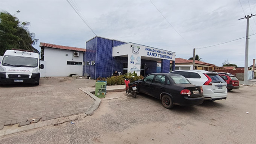 Imagem 1 - De acordo com a secretária municipal de Saúde de Tibau, Márcia Cristina, os números reafirmam o compromisso da gestão da prefeita Lidiane Marques com políticas públicas que garantem o acesso contínuo a serviços de saúde. Conforme o balanço divulgado pelo Município, dos 2.710 atendimentos realizados, 1.710 foram de urgência. Também foi administrado um total de 2.951 medicamentos de atenção especializada, bem como ocorreram exames e outros procedimentos diversos. Imagem 1 - De acordo com a secretária municipal de Saúde de Tibau, Márcia Cristina, os números reafirmam o compromisso da gestão da prefeita Lidiane Marques com políticas públicas que garantem o acesso contínuo a serviços de saúde. Conforme o balanço divulgado pelo Município, dos 2.710 atendimentos realizados, 1.710 foram de urgência. Também foi administrado um total de 2.951 medicamentos de atenção especializada, bem como ocorreram exames e outros procedimentos diversos.