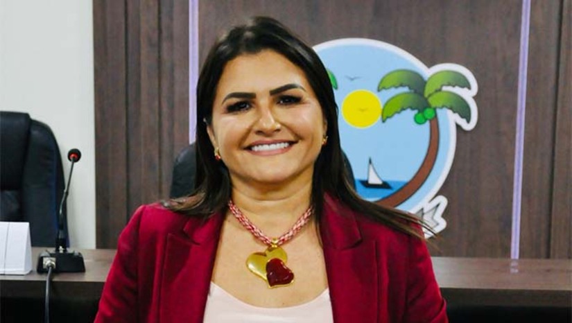 Imagem 1 - Durante a solenidade, a gestora fará a prestação de contas das ações desenvolvidas ao longo de 2025 e apresentará os projetos, investimentos e metas previstos para 2026, reforçando o planejamento estratégico da administração municipal. “Será um momento importante de prestação de contas do que construímos em 2025 e, principalmente, de apresentar as ações, projetos e investimentos que estão por vir neste novo ano. Em Tibau, o trabalho não para, e é isso que vamos mostrar mais uma vez na leitura da Mensagem Anual”, destacou a prefeita. Imagem 1 - Durante a solenidade, a gestora fará a prestação de contas das ações desenvolvidas ao longo de 2025 e apresentará os projetos, investimentos e metas previstos para 2026, reforçando o planejamento estratégico da administração municipal. “Será um momento importante de prestação de contas do que construímos em 2025 e, principalmente, de apresentar as ações, projetos e investimentos que estão por vir neste novo ano. Em Tibau, o trabalho não para, e é isso que vamos mostrar mais uma vez na leitura da Mensagem Anual”, destacou a prefeita.