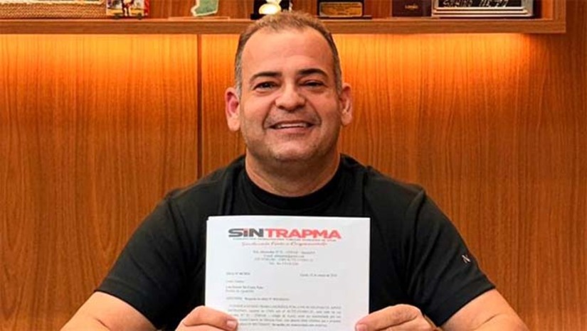 Imagem 1 -  A gestão do prefeito Sabino Neto conquistou a aprovação unânime, em assembleia do SINTRAPMA, da proposta de reajuste salarial para os servidores municipais. Os professores terão aumento de 6,4%, índice 1% acima do definido pelo MEC pelo segundo ano consecutivo. Já os servidores da saúde e do plano geral receberão reajuste de 5%, garantindo ganho real acima da inflação. A medida reforça o diálogo entre gestão e servidores e o compromisso com a valorização do funcionalismo público.