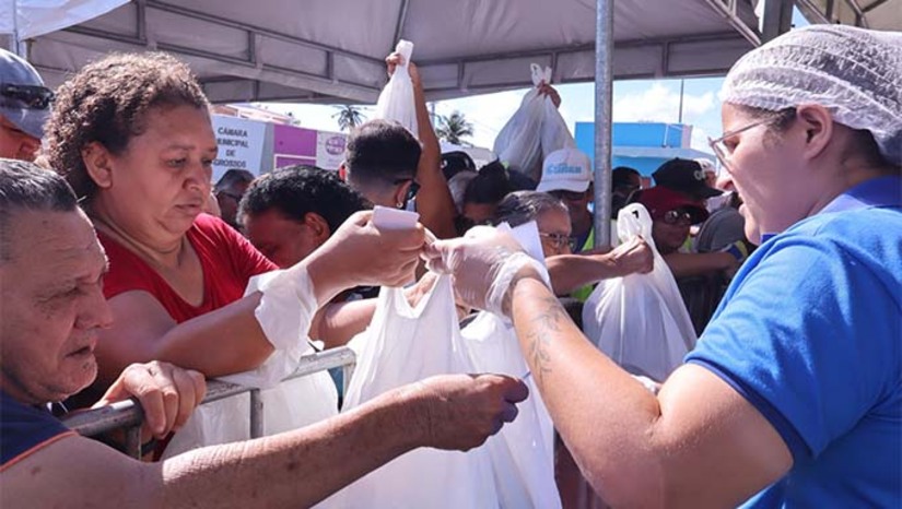 Imagem 1 - Em Grossos-RN, a entrega do Peixe da Semana Santa acontece na próxima quarta-feira (1º). A ação acontecerá a partir das 8h da manhã, contemplando as comunidades rurais, com distribuição em todas as escolas, e também a zona urbana, com ponto de entrega na rodoviária da cidade. O pescado distribuído é selecionado e de qualidade, garantindo alimento digno para as famílias durante o período religioso, marcado por reflexão e união. Imagem 1 - Em Grossos-RN, a entrega do Peixe da Semana Santa acontece na próxima quarta-feira (1º). A ação acontecerá a partir das 8h da manhã, contemplando as comunidades rurais, com distribuição em todas as escolas, e também a zona urbana, com ponto de entrega na rodoviária da cidade. O pescado distribuído é selecionado e de qualidade, garantindo alimento digno para as famílias durante o período religioso, marcado por reflexão e união.