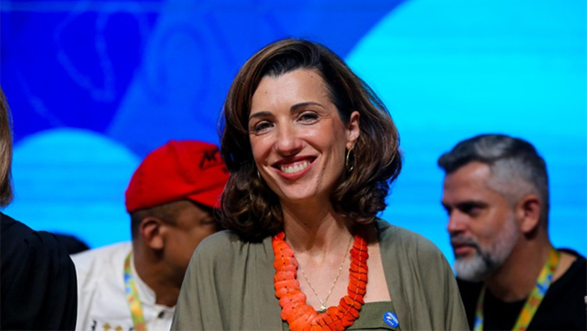 Imagem 1 - Nova ministra do MDA, Fernanda Machiaveli, vem ao Assentamento Mulugunzinho, em Mossoró-RN, iniciar o projeto nacional de lavanderias coletivas agroecológicas na zona rural. O desembarque está previsto para as 14 horas, no Aeroporto, em Mossoró-RN. Será recebida pela governadora Fátima Bezerra, a deputada estadual Isolda Dantas e o movimento Marcha Mundial das Mulheres, que conquistou o projeto. Imagem 1 - Nova ministra do MDA, Fernanda Machiaveli, vem ao Assentamento Mulugunzinho, em Mossoró-RN, iniciar o projeto nacional de lavanderias coletivas agroecológicas na zona rural. O desembarque está previsto para as 14 horas, no Aeroporto, em Mossoró-RN. Será recebida pela governadora Fátima Bezerra, a deputada estadual Isolda Dantas e o movimento Marcha Mundial das Mulheres, que conquistou o projeto.
