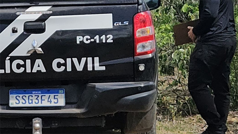   As ordens de prisão foram cumpridas na prisão. É que o homem procurado pela Justiça em quatro processos já estava preso por outro motivo. A Polícia Civil do Rio Grande do Norte reforça a importância da colaboração da população. Informações que possam auxiliar nas investigações podem ser repassadas, de forma anônima, por meio do Disque Denúncia 181.