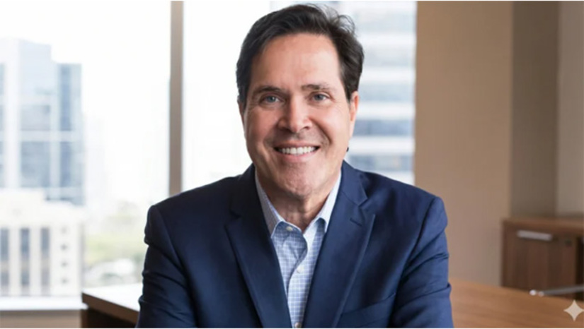   Já é resultado da delação de Daniel Vorcaro. Monteiro foi o 2º que mais faturou no Banco Master, e, de acordo com o inquérito da Polícia Federal, foi a ponte entre Vorcaro e pagamento de propinas. Mas o que a Bahia tem a ver agora com o caso? O “banqueiro” está entregando tudo, desde o início do Master, e o grande salto financeiro nacional da instituição passa pela criação do Credcesta, o monopólio de descontos dos servidores do Estado nordestino. Quem defendeu o Banco e Vorcaro nesse caso é o procurador e advogado Eugênio Kruschewsky, que recebeu nada menos que R$ 54 milhões e pode ficar na mira da PF, assim como a sócia advogada Ana Patrícia Leão, subestabelecida em procuração em ações do Master. Ela quer disputar pela 3ª vez a presidência da seccional da OAB.