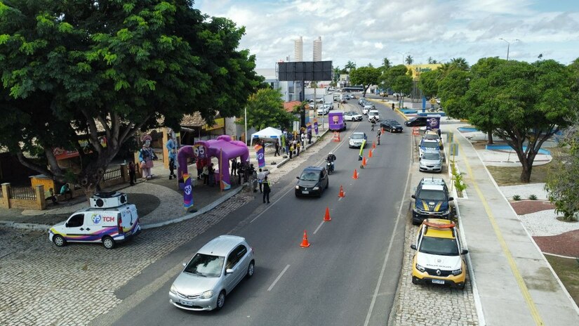   A campanha tem como foco a conscientização de motociclistas, que representam 86% das vítimas de acidentes na cidade. Este tipo de ocorrência é responsável direto por quase 80% dos casos de internação na ortopedia do Hospital Regional Tarcísio Maia. Ações incluem blitze, educação escolar com o projeto Samuzinho e orientações da PRF.