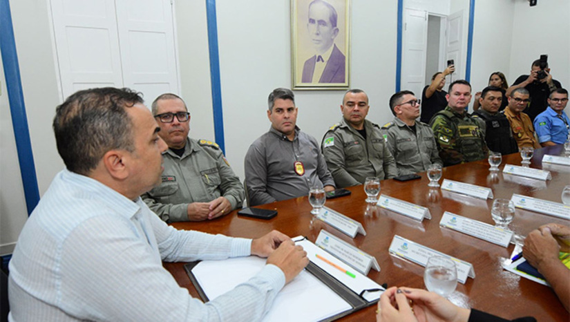   Participaram da reunião representantes da Polícia Militar, Polícia Civil, Corpo de Bombeiros, Guarda Civil Municipal, agentes de trânsito e demais órgãos envolvidos na logística e segurança do MCJ. O trabalho segue a mesma linha do que foi realizado em anos anteriores, com destaque para o trabalho integrado entre as forças de segurança. O MCJ exige responsabilidade e união de forças”, afirmou Marcos. 