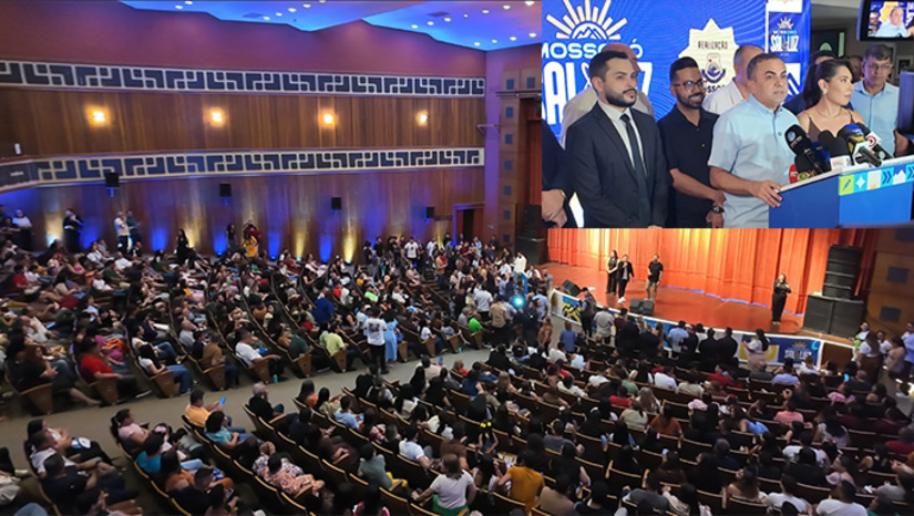   Festa evangélica foi lançada na noite desta sexta-feira, 15, no Teatro Municipal Dix Huit Rosado, que lotou suas dependências para conhecer as atrações. Em 2026, o festival será realizado em dois fins de semana, com programação nos dias 17, 18, 23, 24 e 25 de julho, na Estação das Artes Poeta Elizeu Ventania. Serão momentos de fé, louvor e adoração para toda a família, destaca o prefeito Marcos Medeiros