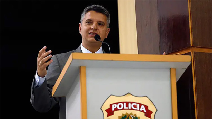 Imagem 1 -  A revelação foi feita pelo presidente do órgão, delegado federal Ricardo Saadi, no Fórum Esfera do Guarujá (SP) no sábado. “O Coaf recebe 30 mil comunicações por dia sobre movimentações suspeitas; são 7,5 milhões por ano”, pontuou Saadi, que emendou com o que as autoridades já sabem sobre o modus operandi das facções criminosas: “A partir da pandemia do Covid, o que antes era feito para lavar dinheiro, hoje é usado para diversificar investimentos”. Ou seja, em negócios legais.