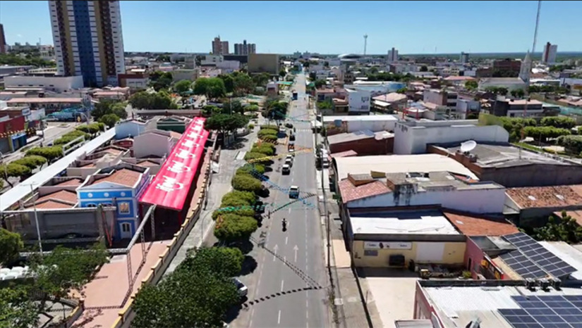   O gerente executivo de trânsito e mobilidade Urbana de Mossoró-RN, Luiz Correia, informa que a partir das 20h desta quinta-feira (4), até as 23h59 da sexta-feira (5), o acesso à avenida Rio Branco (Corredor Cultural) será permitido apenas para comerciantes, moradores do lugar e quem estiver a trabalho, na montagem da estrutura para o Pingo da Mei Dia, que acontece neste sábado, 6, com inicio pontualmente ao meio dia.