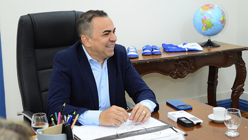   O prefeito Marcos Medeiros, de Mossoró, faz valiação dos primeiros 100 dias à frente da Prefeitura Municipal de Mossoró-RN. “Foram 100 dias de muito trabalho, mas estamos apenas começando. Seguiremos avançando com dedicação, compromisso e responsabilidade para construir uma Mossoró cada vez melhor para todos”, destacou o prefeito Marcos Medeiros.