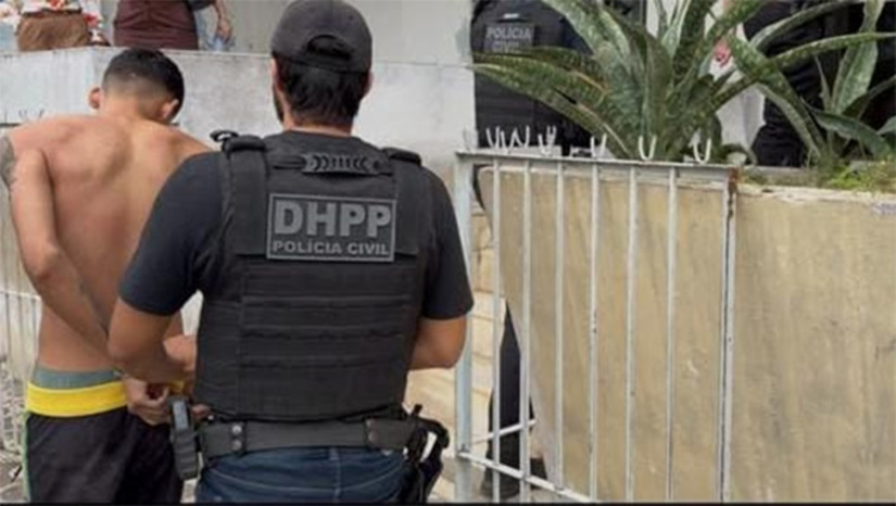   A Polícia Civil do Rio Grande do Norte cumpriu, nesta segunda-feira (20), um mandado de prisão temporária contra Abner Wilk Miranda de Medeiros, de 19 anos, suspeito de dupla tentativa de homicídio contra Lucas Borges de Lima, de 25 anos (internado com dois tiros na cabeça), e Francisco Gabriel da Silva Aquino, de 20 anos, ocorrida no dia 11 de julho na comunidade de Jucuri, em Mossoró (RN).