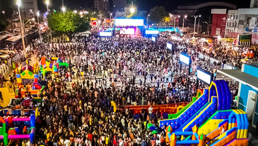   A organização do evento foi dirigira pela Secretaria Municipal de Assistência Social, Cidadania e Juventude (Semasc). "O sorriso das nossas crianças é a maior recompensa! Uma alegria imensa celebrar esse momento especial, com uita diversão, carinho e momentos que ficam guardados no coração. Nossa festa das crianças foi linda", escreveu o prefeito Marcos Medeiros, que esteve no evento com a filha Valentina.