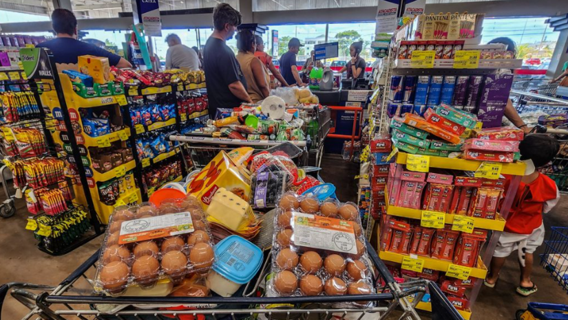   As vendas de alimentos continuaram crescendo na semana seguinte, de 12 a 18 de outubro, com alta de 6,3% em relação ao mesmo período no ano anterior. Os dados são da Associação Brasileira de Supermercados (Abras). 