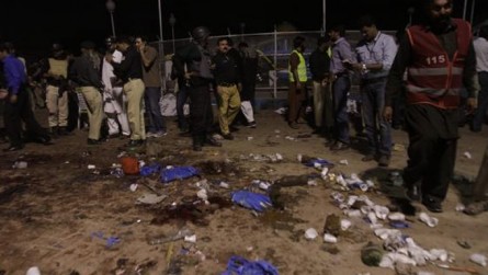   Explosão no Paquistão deixa 63 mortos e dezenas de feridos