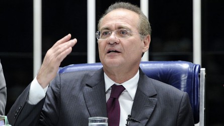   Renan Calheiros anuncia criação da CPI do CARF no Senado