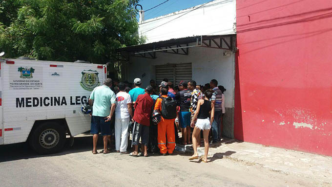 Imagem 1 -  Marceneiro é executado e assassinos fogem empinando moto
