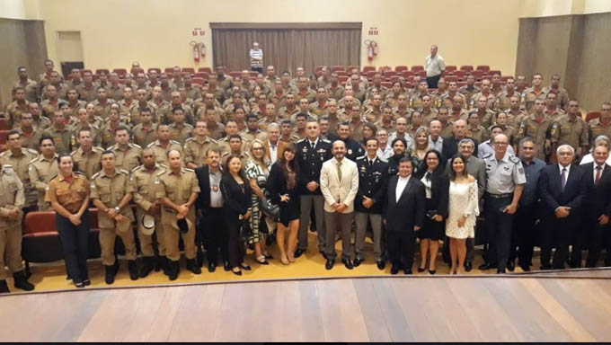 Imagem 1 -  “A sociedade pode esperar muito esforço", diz novo comandante Bombeiros