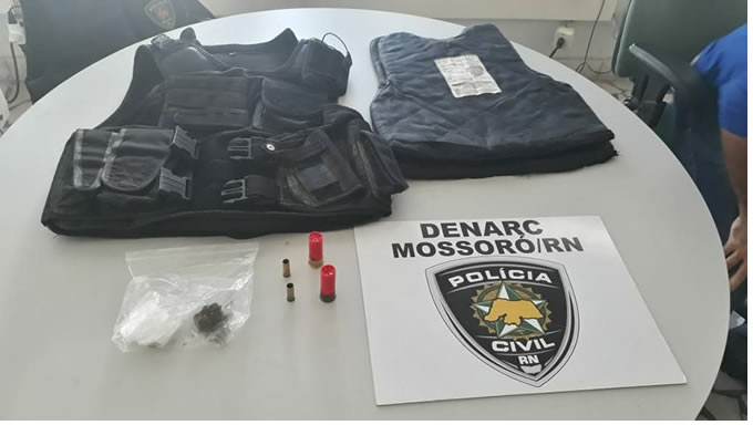 Imagem 1 -  Polícia Civil prende mulher por posse de munição e receptação em Mossoró